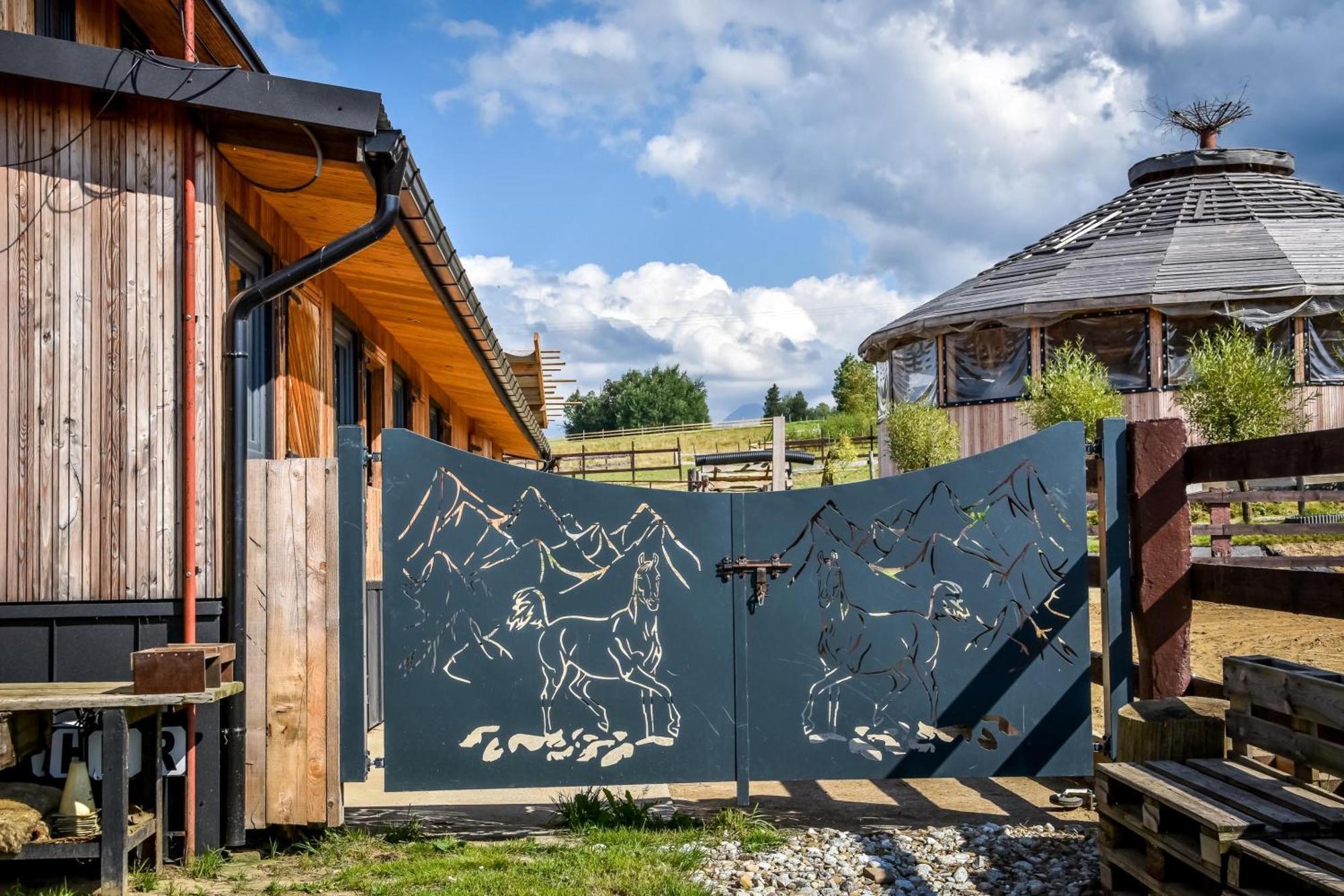 Gazdowka Na Brzyzku Chalet *